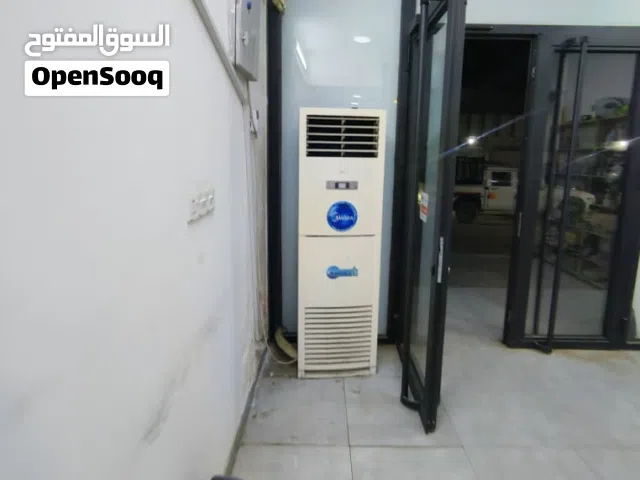 Midea 3 - 3.4 Ton AC in Baghdad