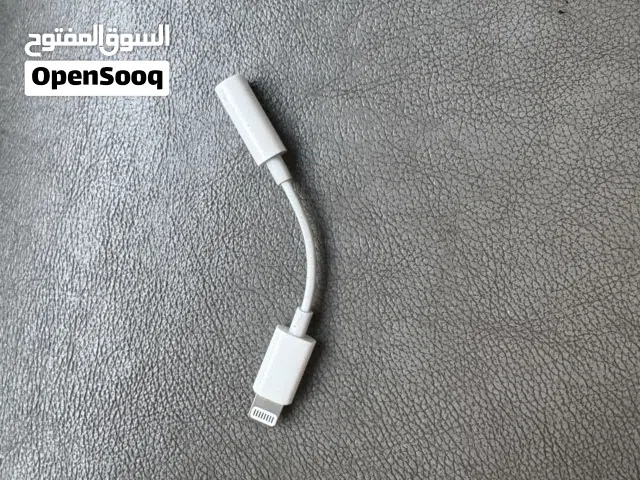 وصله ايفون AUX جديده غير مستعمله اصلي ابل