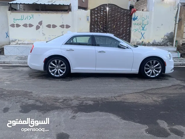 Chrysler 300 2020 in Basra