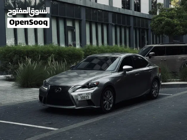 Lexus IS300 2016