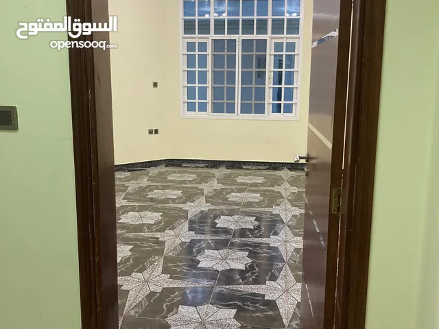 Room for rent in Aziba  غرفة للإيجار بالعذيبة