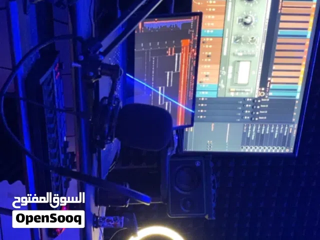 عدة استوديو تسجيل كامله