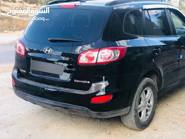 Used Hyundai Santa Fe in Gharyan