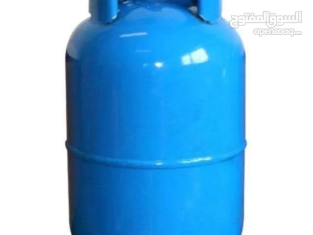 خمس قناني غاز