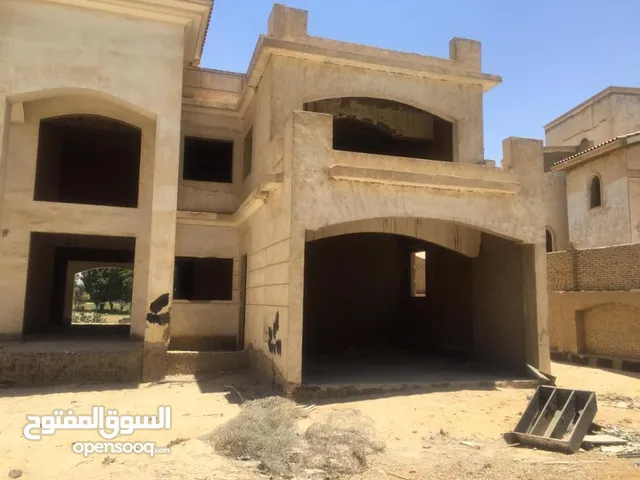 565 m2 More than 6 bedrooms Villa for Sale in Giza 6th of October