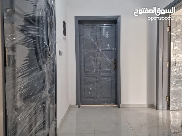 220 m2 3 Bedrooms Townhouse for Sale in Tripoli Airport Road