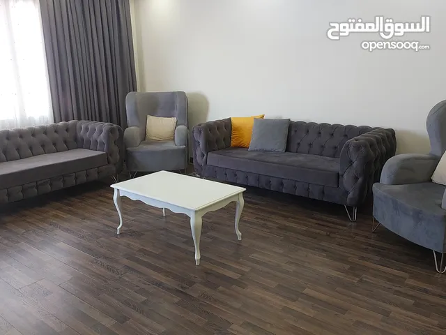 طخم خطار رصاصي ثمانيه نفر نظيف جديد.