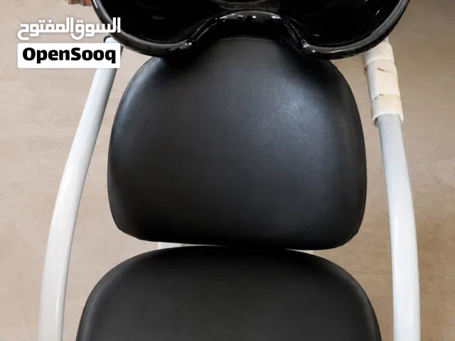 كراسي مشغل نسائي - مغسلة شعر (مستعملة لإقل من 3 شهور)