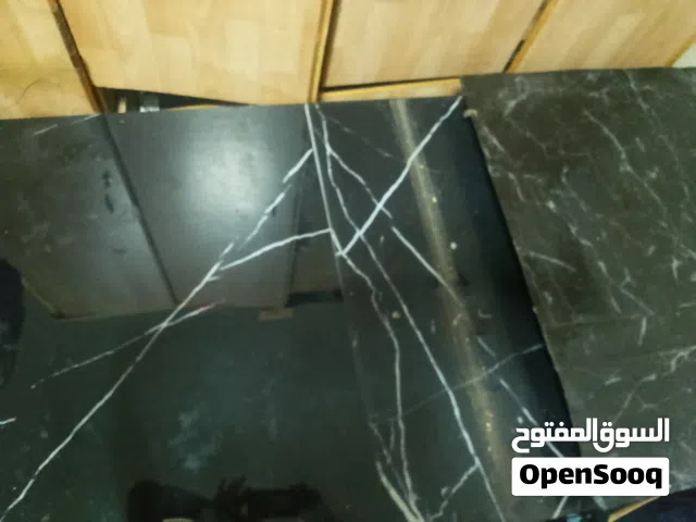 بسم الله الرحمن الرحيم متاح طاولة سفرة نضام امريكي مستعمل حالة ممتازة جدا