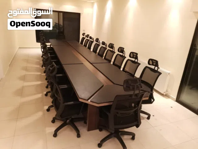 طاولات اجتماعات عدة احجام وموديلات خزانات ملفات تفصيل جميع الاثاث المكتبي