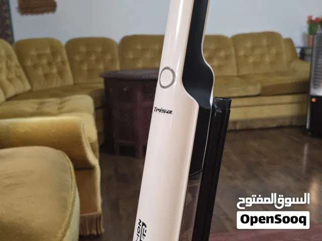 مكنسه شحن يدويه
