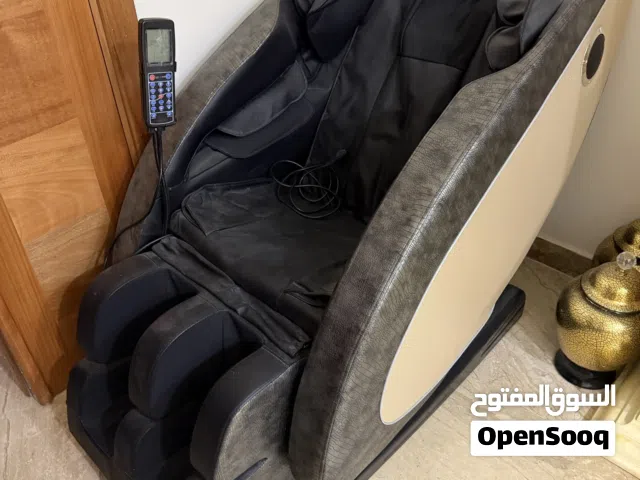 كرسي تدليك بحالة شبه جديد