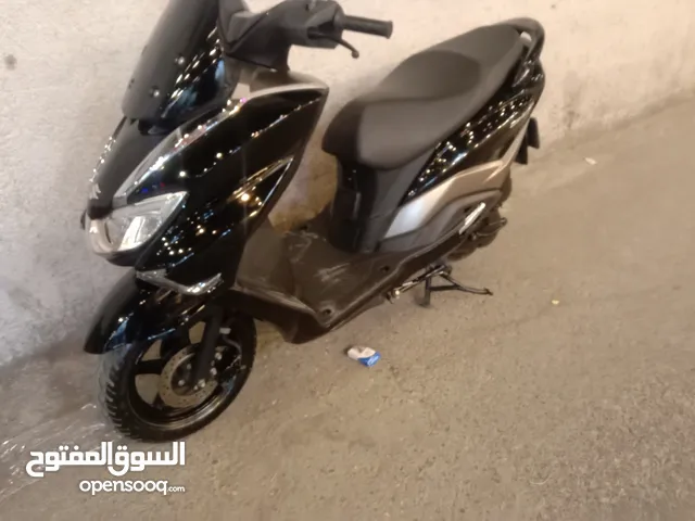 سوزوكي برجمن Suzuki brugmen