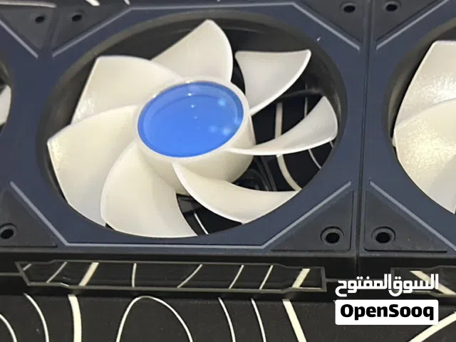 مراوح شبيه ليان لي