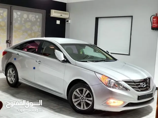 Used Hyundai Sonata in Tripoli