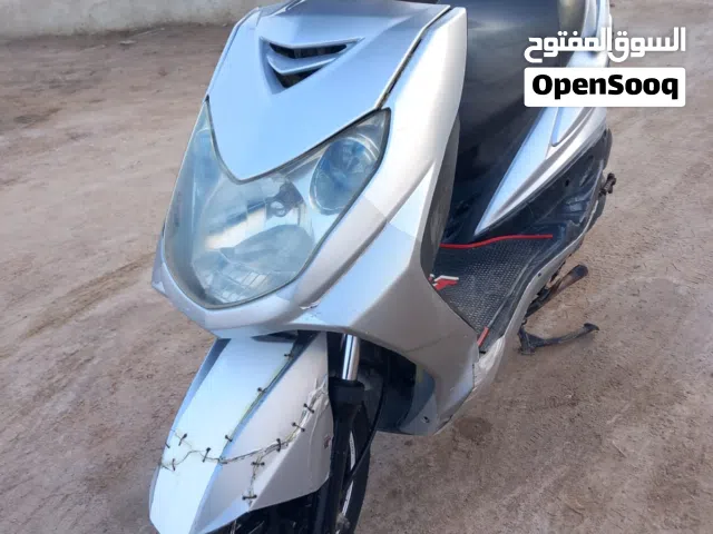 السلام عليكم دارجه سكنس فحل البيع كابريتر مكنيه مفتوحة بس بدل ولفات عنوان بصره ابو الخصيب