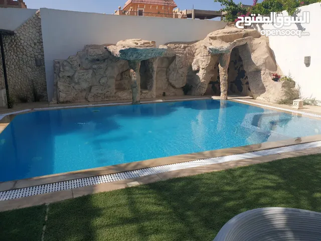 460 m2 4 Bedrooms Villa for Rent in Giza 6th of October