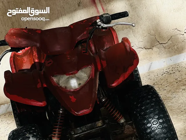 موطو واقف مش معروف عيوبه