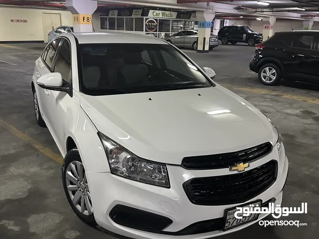 Chevrolet Cruze LS 2017 / 1.8 L/ Automatic transmission/ just buy and drive