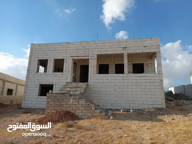 350 m2 More than 6 bedrooms Townhouse for Sale in Amman Al-Muwaqqar