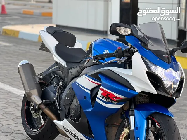 سوزوكي GSXR 1000R 2015