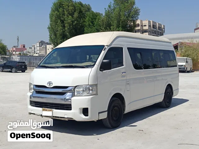 TOYOTA HIGHROOF PASSENGER VAN -DIESEL / 15 SEATER