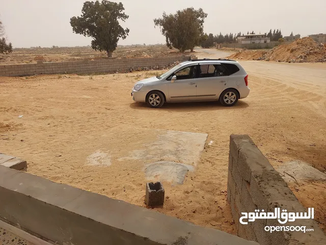 Used Kia Carens in Sirte