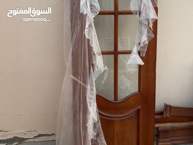 باب جديد وفي حالة ممتازه