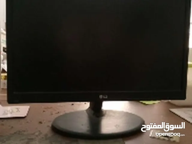 شاشة lg مدخل vga ب15 ريال م.........................................................................