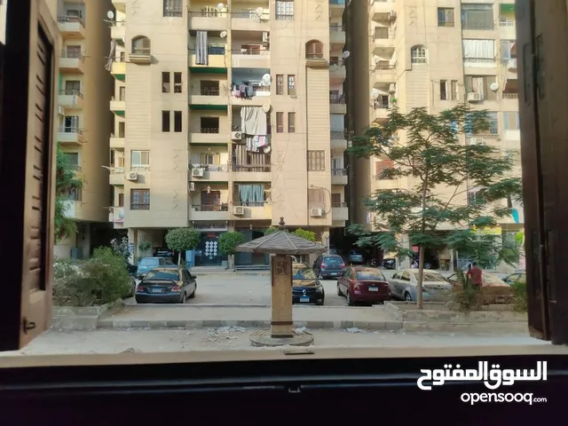100 m2 3 Bedrooms Apartments for Sale in Cairo Mokattam