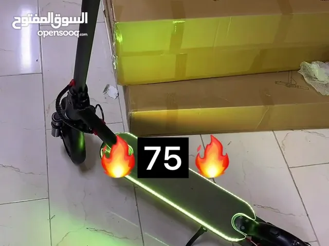 سكوتر كهربائي (جديد بالكرتون) يمشي 80