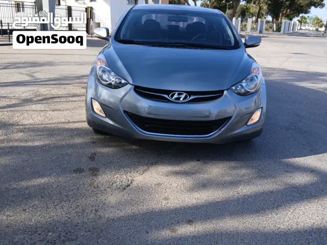 2012 Hyundai Avante Limited