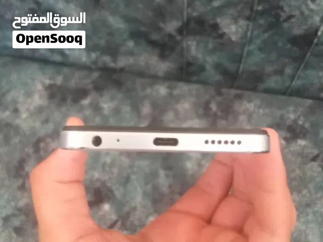 بسم الله الرحمن الرحيم انفينكس سمات8 حالة ممتازة مايشكي من شي تعال خاص او واتس