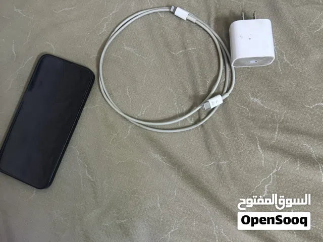 للبيع ايفون 13العادي 128GB نسبه البطاريه 96 ممتازه كلشي شغال بدون مشاكل ملاحظه بي شخوط خفيفه  متأثر