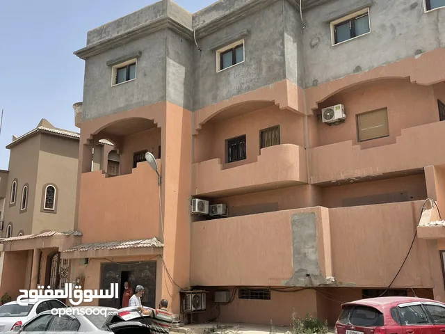 800 m2 More than 6 bedrooms Townhouse for Sale in Tripoli Al-Hae Al-Senaea