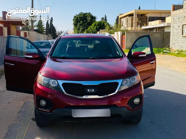 Used Kia Sorento in Tripoli