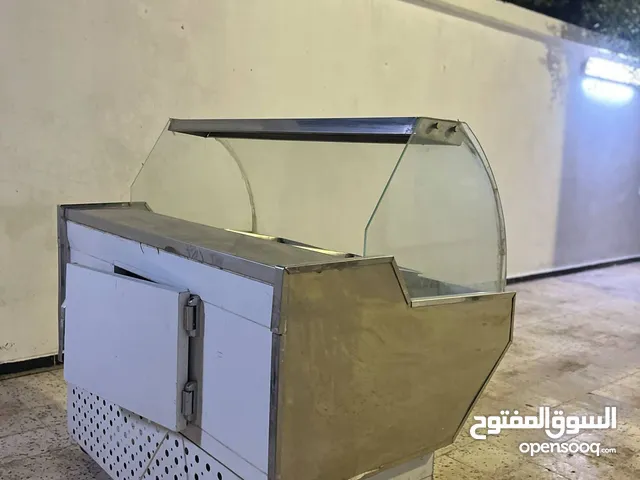 ثلاجة عرض دواجن ولحم