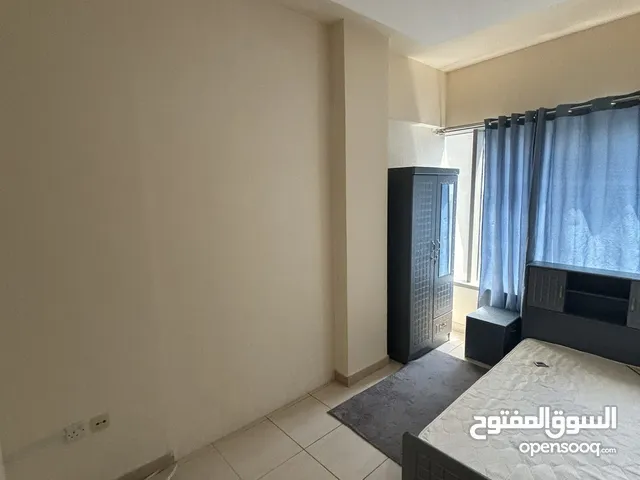 شقة راقية للإيجار في كورنيش ابوظبي (الخالدية)