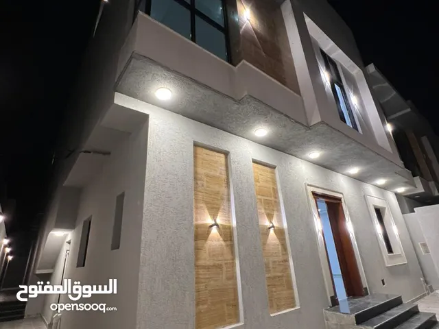 450 m2 More than 6 bedrooms Villa for Sale in Jeddah As Salhiyah