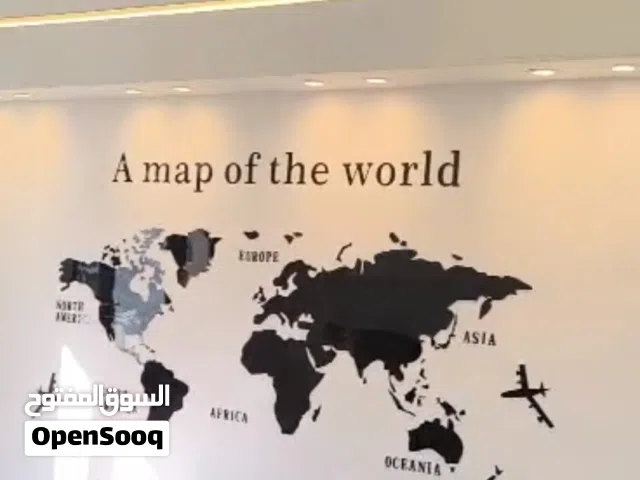 مكتب للايجار فى نادي السد فى الدور الثالث يوجد اسنصير 2000 د.ل شهري