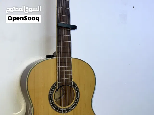 جيتار احترافي للبيع