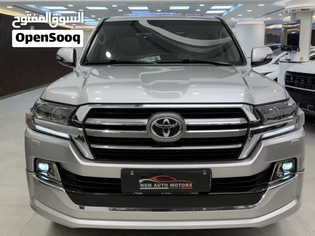 Used Toyota Land Cruiser in Muharraq