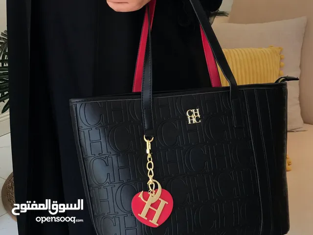 Black Gucci for sale  in Al Riyadh