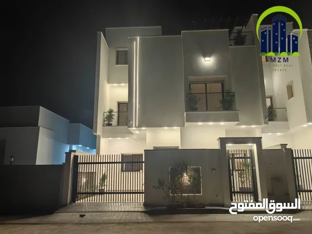 360 m2 4 Bedrooms Villa for Sale in Tripoli Al-Serraj