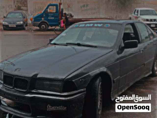 بي ام ارنوب 320 بوش