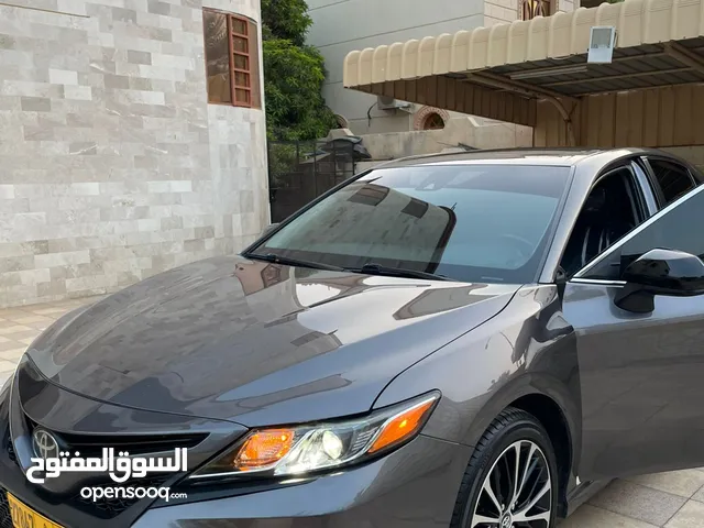تويوتا كامري موديل 2020للبيع