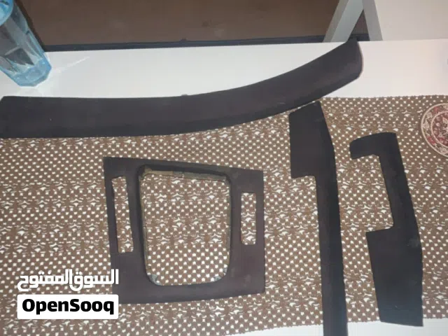 قطع e46 للبيع ، كشف او كوبيه او 4 بواب
