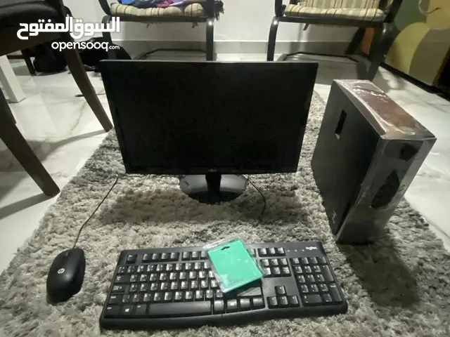 للبيع سيتاب شاشة وكومبيوتر وماوس وكيبورد بسعر رخيص وكلمني هنا و فسوق المفتوح وأنا صامل حياك في الشات