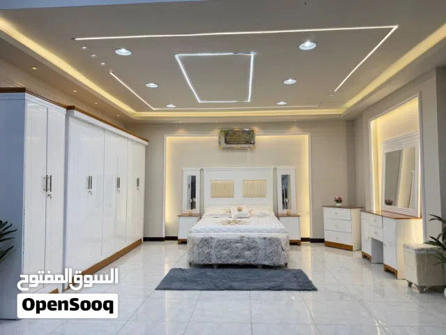 غرفة نوم 7 قطع والقطعة الثامنة حسب الطلب