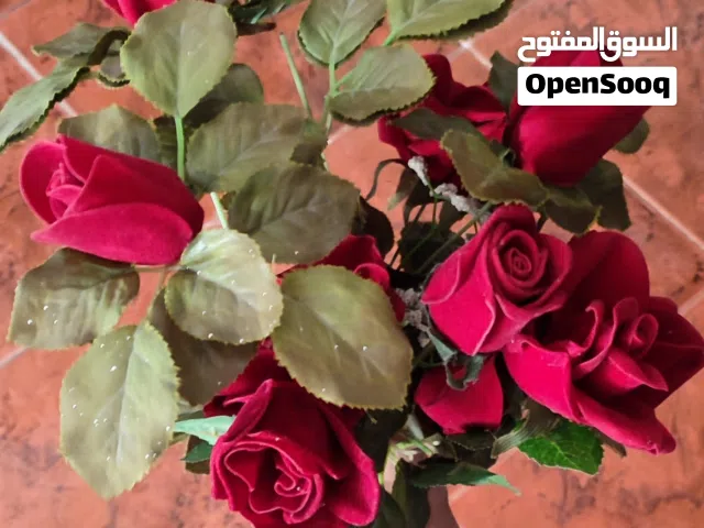 Artificial roses